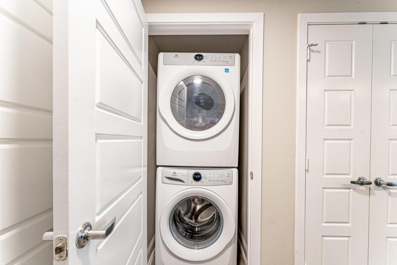 Ferienwohnung Vivant - Upscale Modern Apts - Free Parking, Fast WiFi, Gym Austin Exterior foto