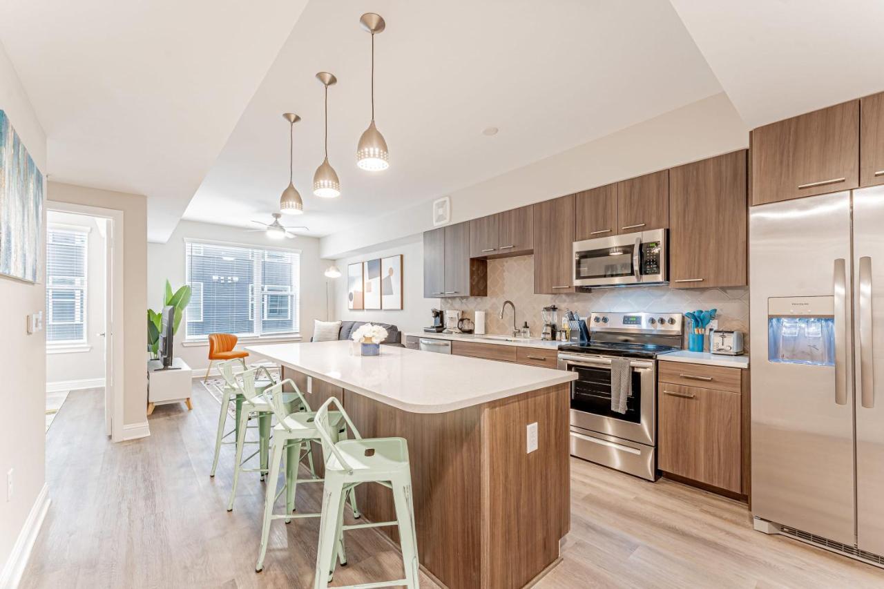 Ferienwohnung Vivant - Upscale Modern Apts - Free Parking, Fast WiFi, Gym Austin Exterior foto